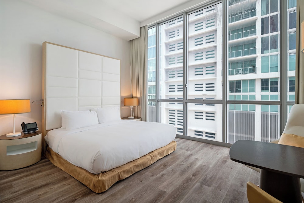 The Grayson Miami Downtown — Hotel rooms in Miami, Florida