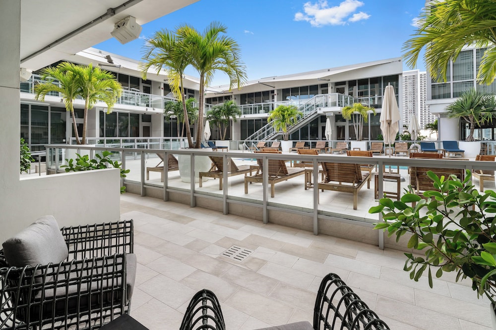 The Grayson Miami Downtown — Hotel building in Miami, Florida