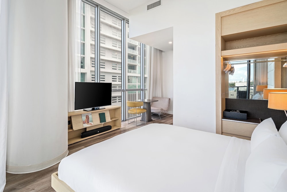The Grayson Miami Downtown — Hotel rooms in Miami, Florida