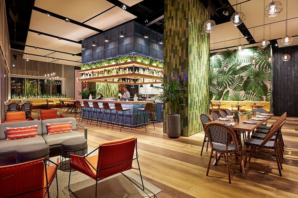 The Grayson Miami Downtown — Restaurant & bars in Miami, Florida