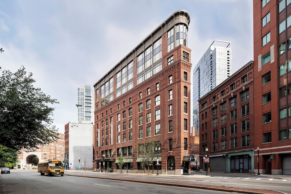 Eurostars The Boxer — Hotel building in Boston, Massachusetts