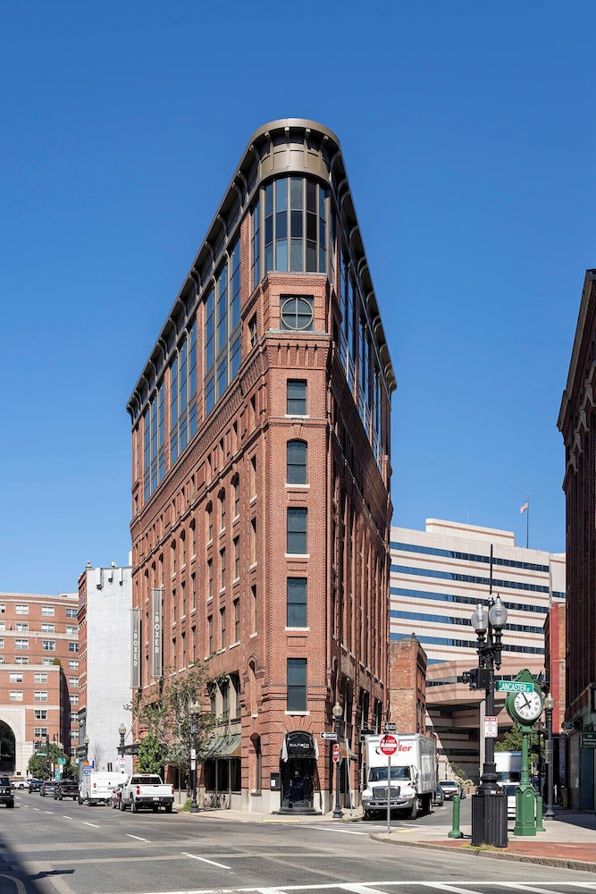 Eurostars The Boxer — Hotel building in Boston, Massachusetts