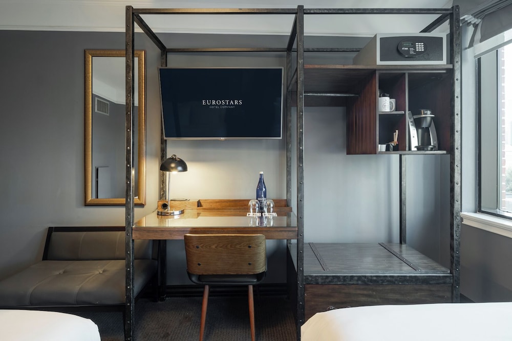 Eurostars The Boxer — Hotel rooms in Boston, Massachusetts