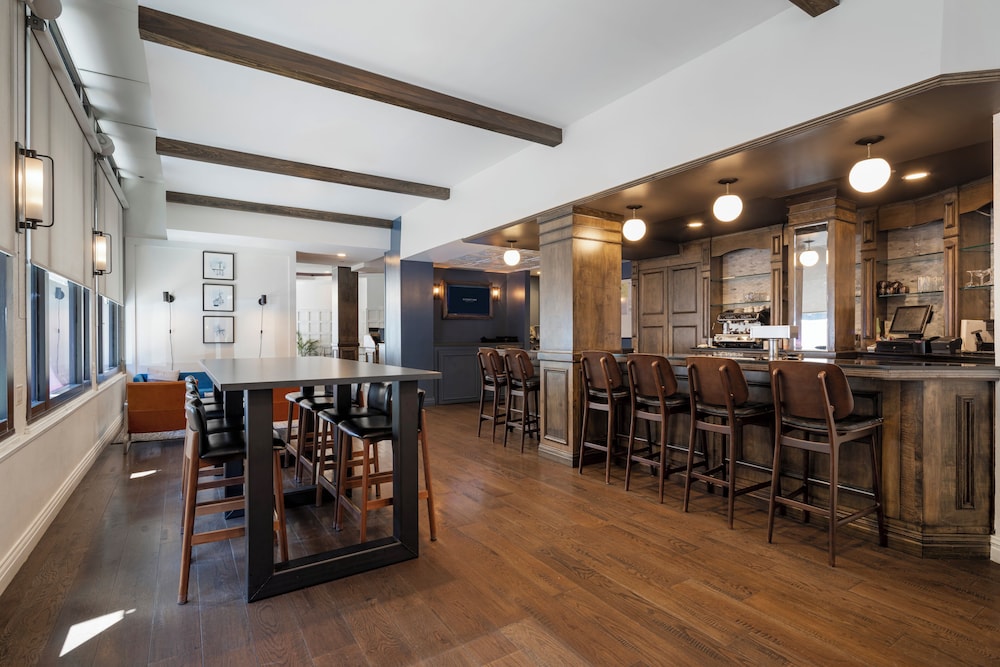 Eurostars The Boxer — Restaurant & bars in Boston, Massachusetts