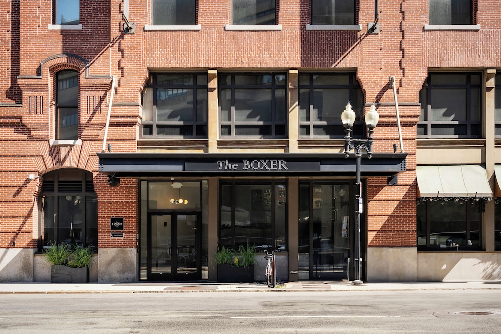 Eurostars The Boxer — Hotel building in Boston, Massachusetts