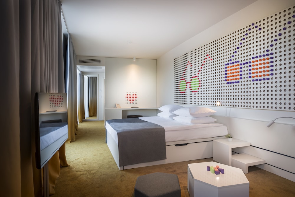 Maistra Select Family Hotel Amarin — Hotel rooms in Rovinj, Istria