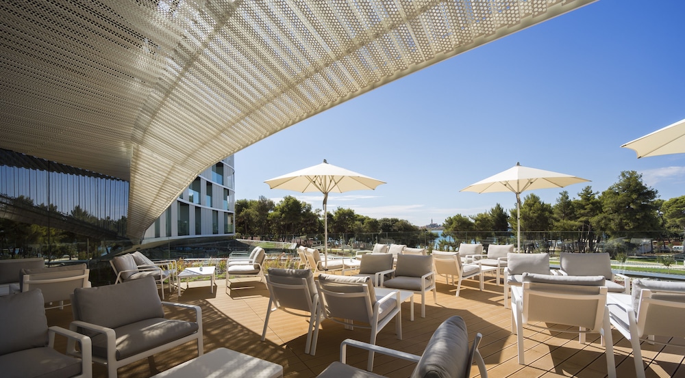 Maistra Select Family Hotel Amarin — Restaurant & bars in Rovinj, Istria