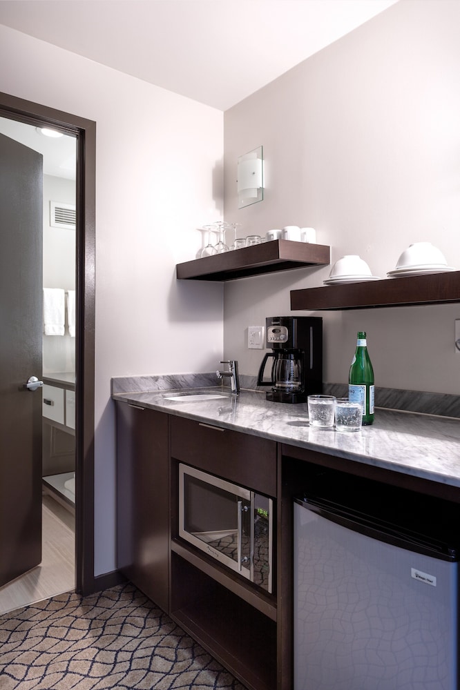 The Donatello — Hotel rooms in San Francisco, California