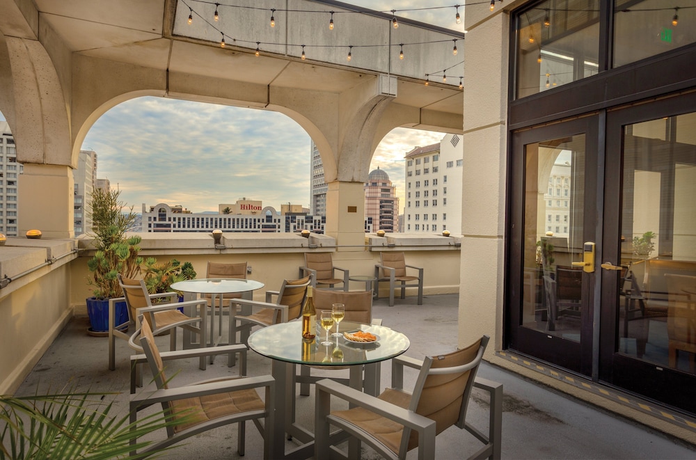 The Donatello — Restaurant & bars in San Francisco, California