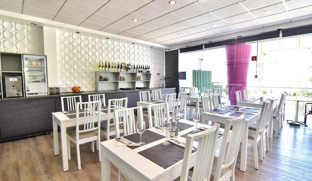BaySide Salgados — Restaurant & bars in Albufeira, Faro