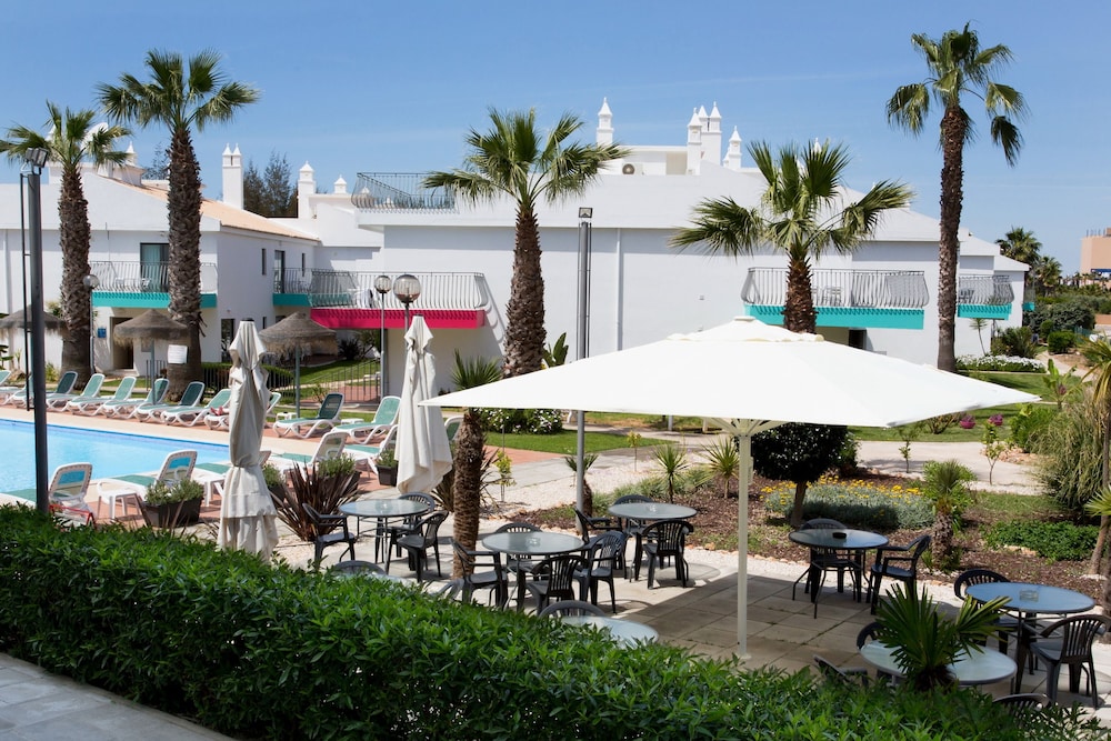 BaySide Salgados — Hotel building in Albufeira, Faro