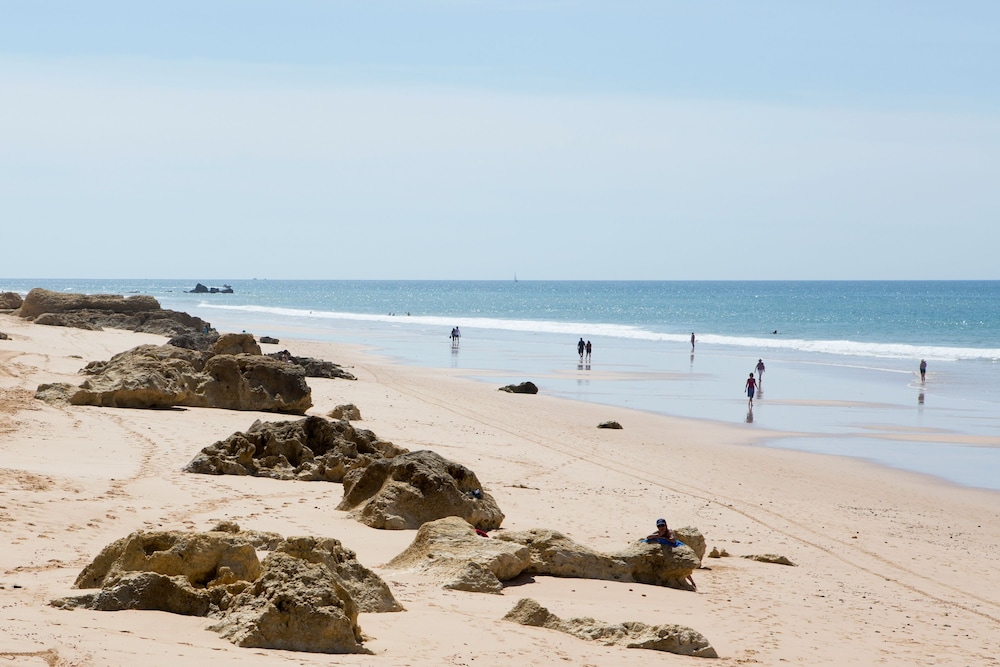BaySide Salgados — Beach in Albufeira, Faro