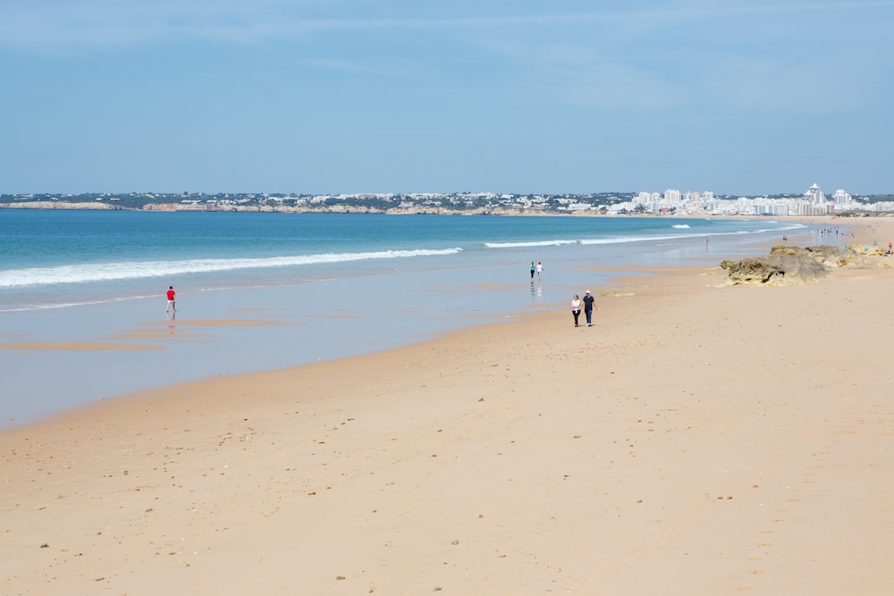 BaySide Salgados — Beach in Albufeira, Faro