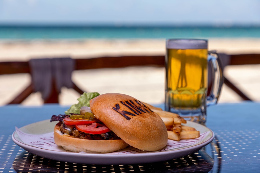 Beachscape Kin ha Villas & Suites — Restaurant & bars in Cancun, Quintana Roo