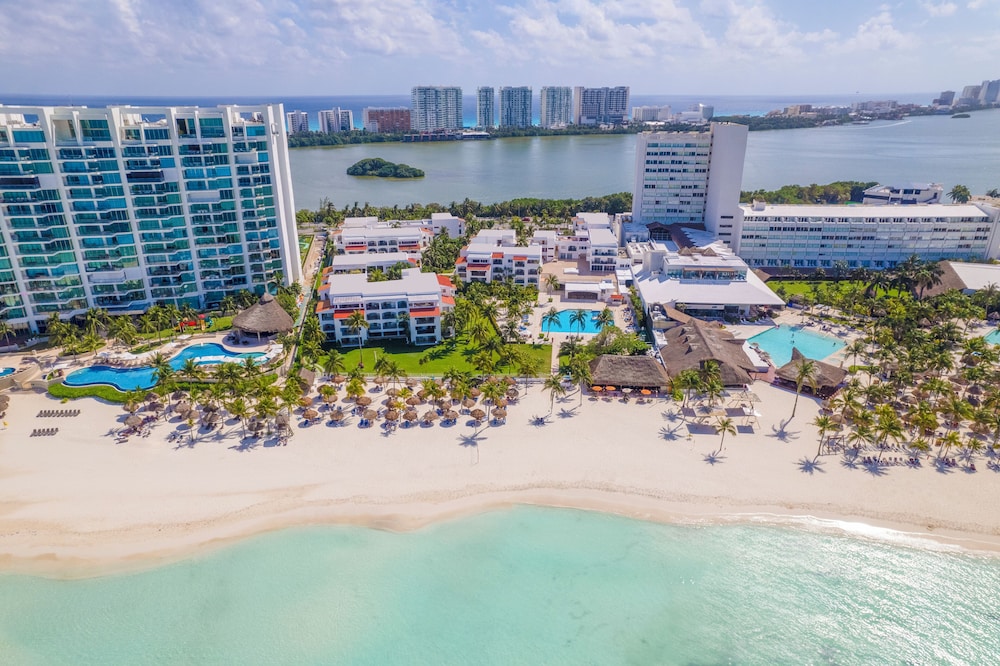 Beachscape Kin ha Villas & Suites — Beach in Cancun, Quintana Roo