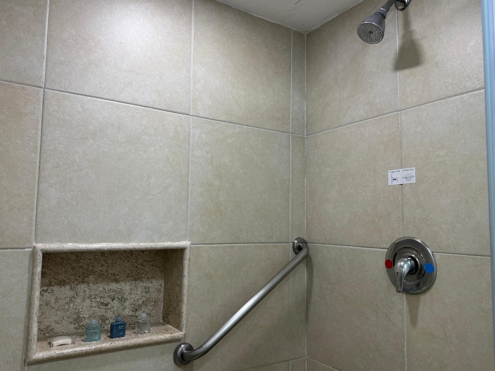Beachscape Kin ha Villas & Suites — Hotel rooms in Cancun, Quintana Roo