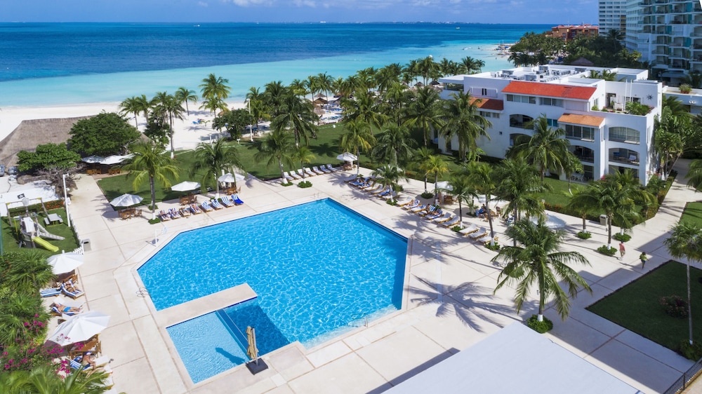 Beachscape Kin ha Villas & Suites — Main photo in Cancun, Quintana Roo