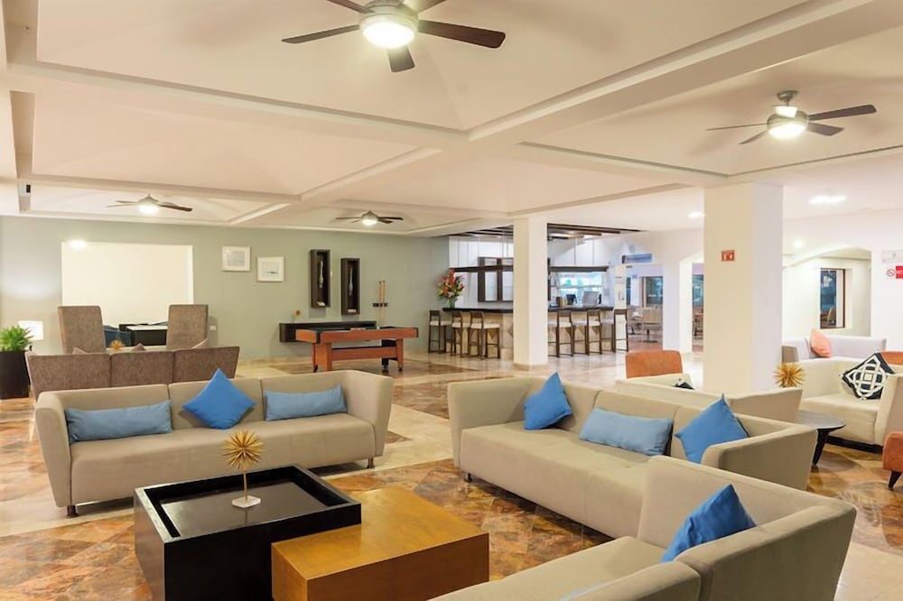Beachscape Kin ha Villas & Suites — Restaurant & bars in Cancun, Quintana Roo