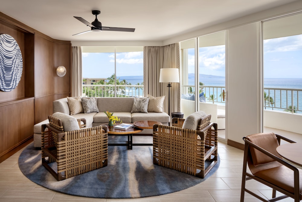 Fairmont Kea Lani Maui — Hotel rooms in Kula, Hawaii