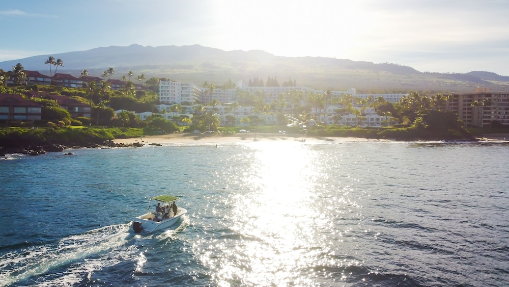 Fairmont Kea Lani Maui — Beach in Kula, Hawaii
