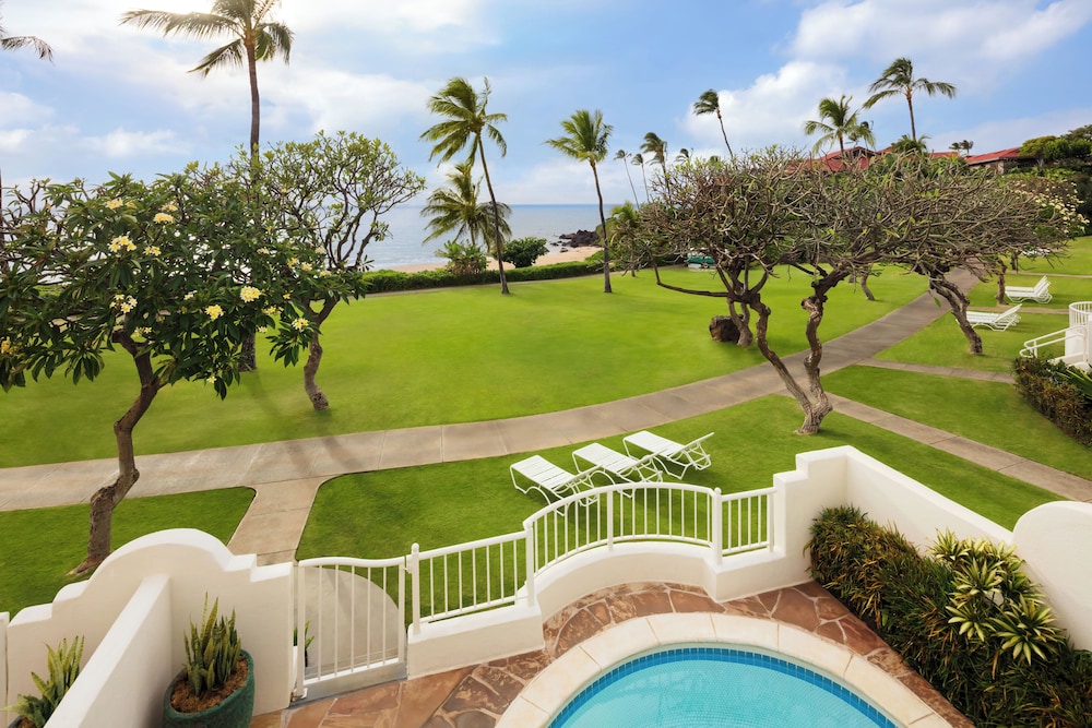 Fairmont Kea Lani Maui — Swimming pool in Kula, Hawaii