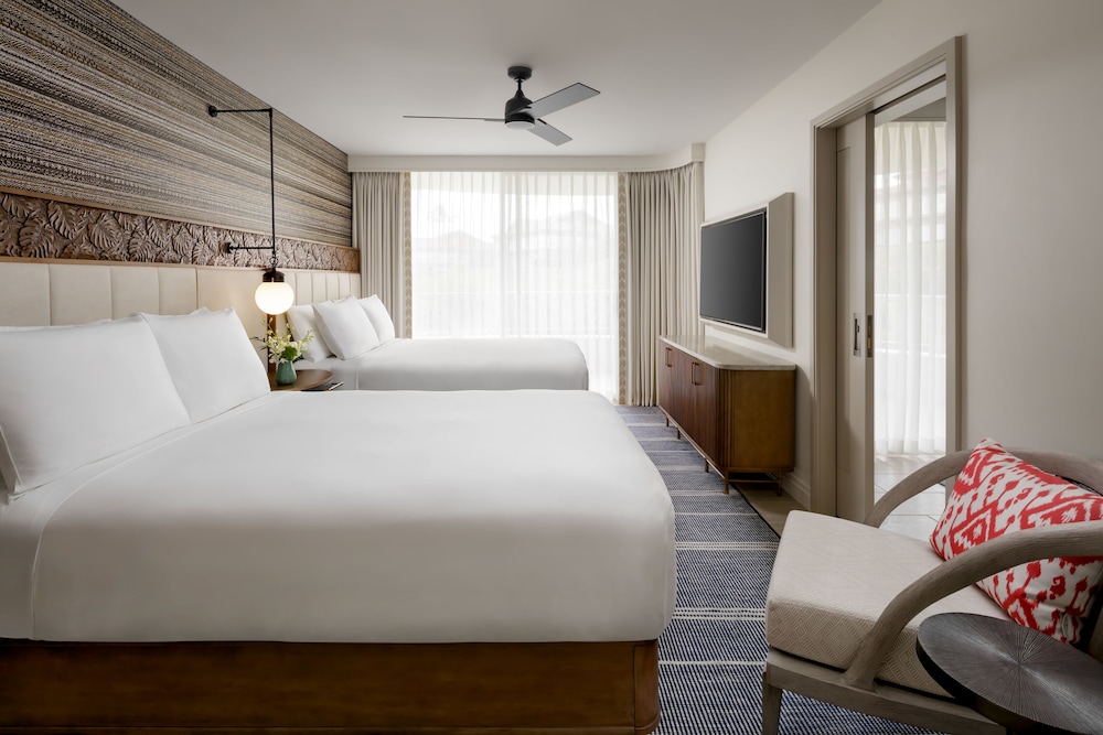 Fairmont Kea Lani Maui — Hotel rooms in Kula, Hawaii