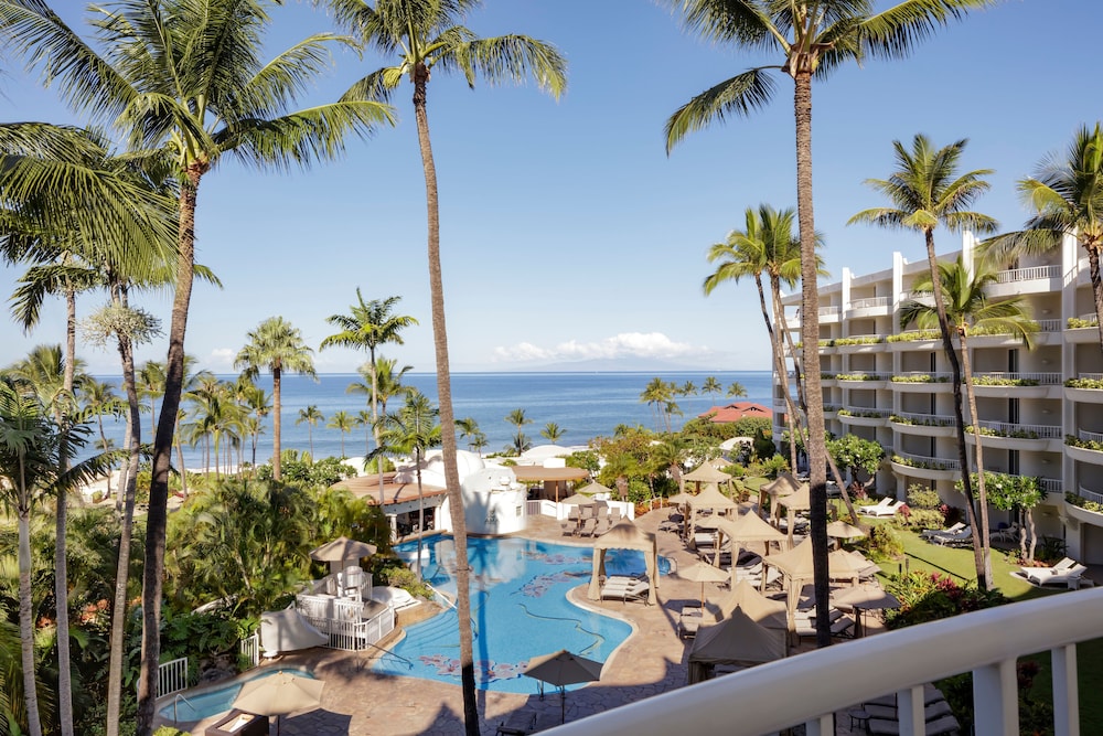 Fairmont Kea Lani Maui — Swimming pool in Kula, Hawaii