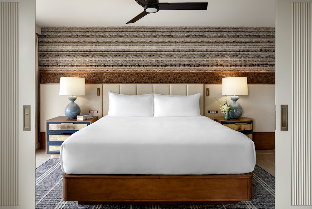 Fairmont Kea Lani Maui — Hotel rooms in Kula, Hawaii