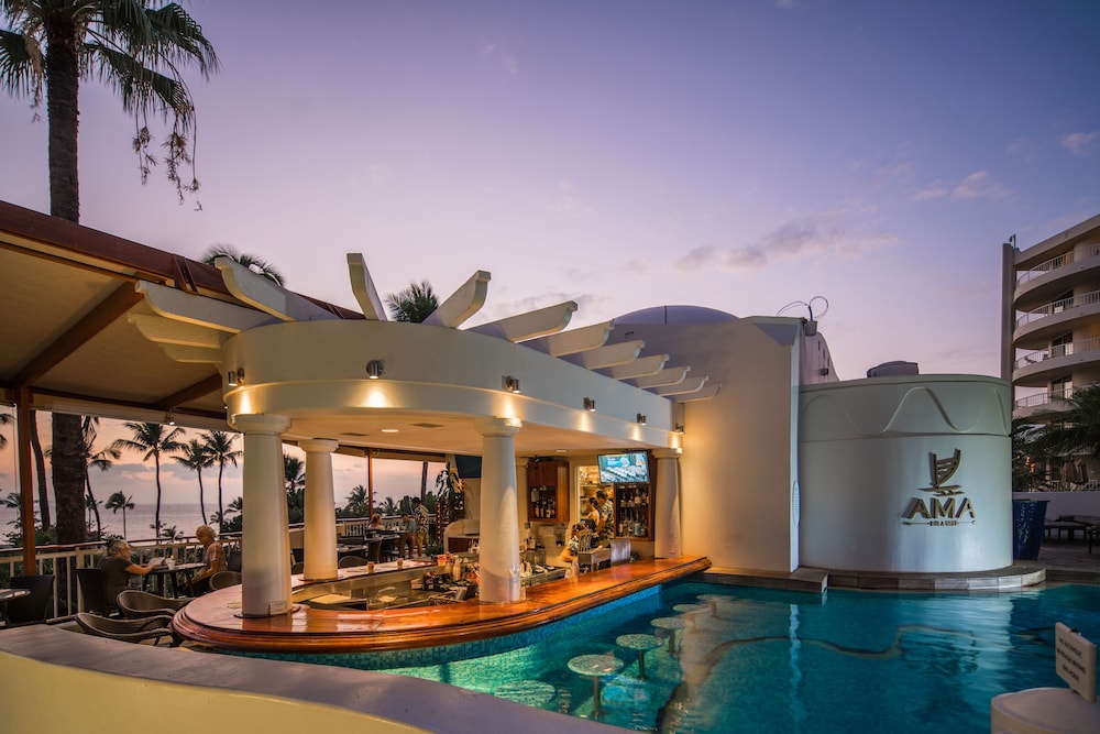 Fairmont Kea Lani Maui — Restaurant & bars in Kula, Hawaii