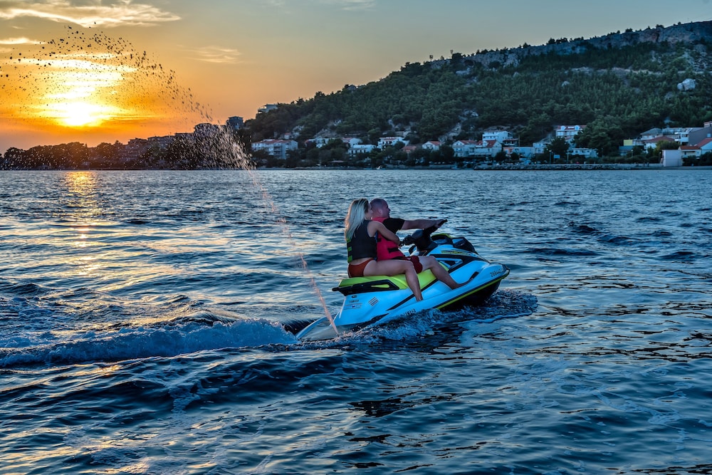 Hotel Plaza Duce — Sports & recreation in Duće, Split-Dalmatia