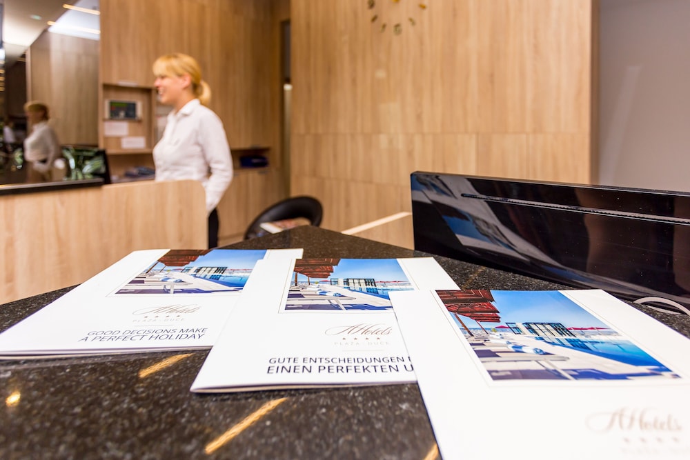 Hotel Plaza Duce — Hotel building in Duće, Split-Dalmatia