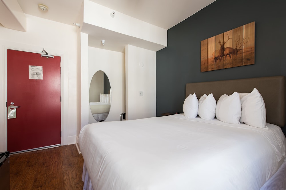The Herbert Hotel — Hotel rooms in San Francisco, California