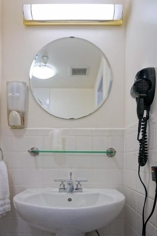 The Herbert Hotel — Hotel rooms in San Francisco, California