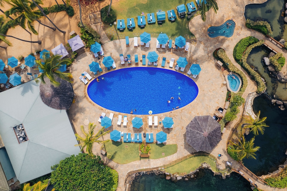 The Kahala Hotel & Resort — Swimming pool in Honolulu, Hawaii