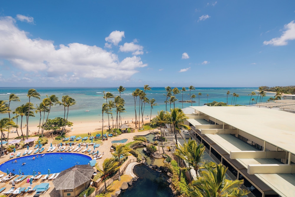 The Kahala Hotel & Resort — Beach in Honolulu, Hawaii