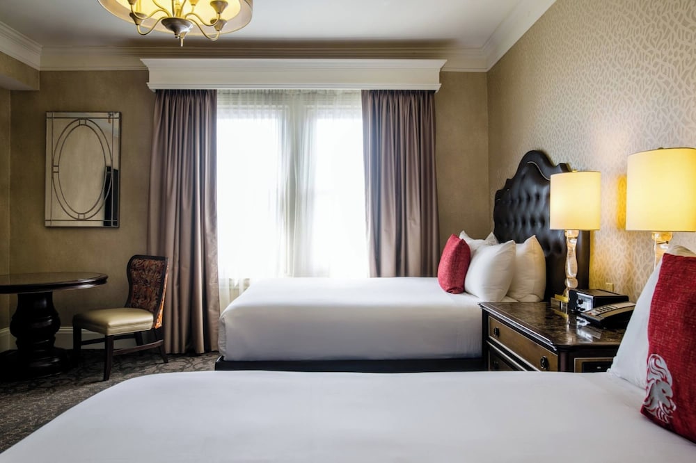 The Lenox Hotel Boston — Hotel rooms in Boston, Massachusetts