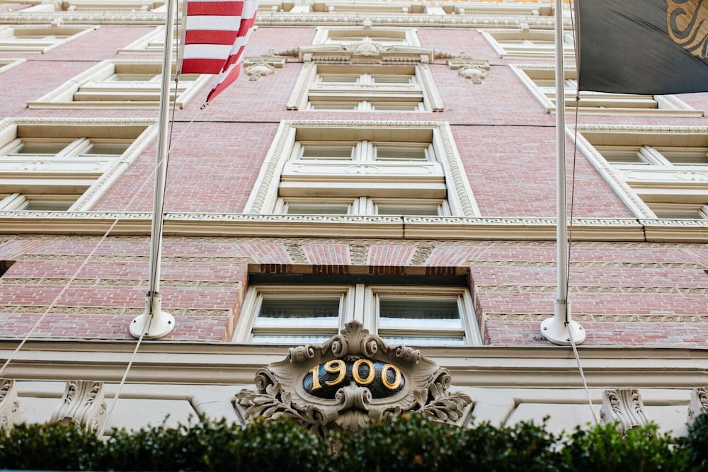 The Lenox Hotel Boston — Hotel building in Boston, Massachusetts