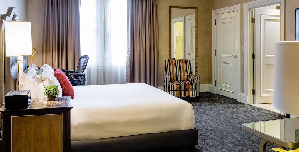 The Lenox Hotel Boston — Hotel rooms in Boston, Massachusetts