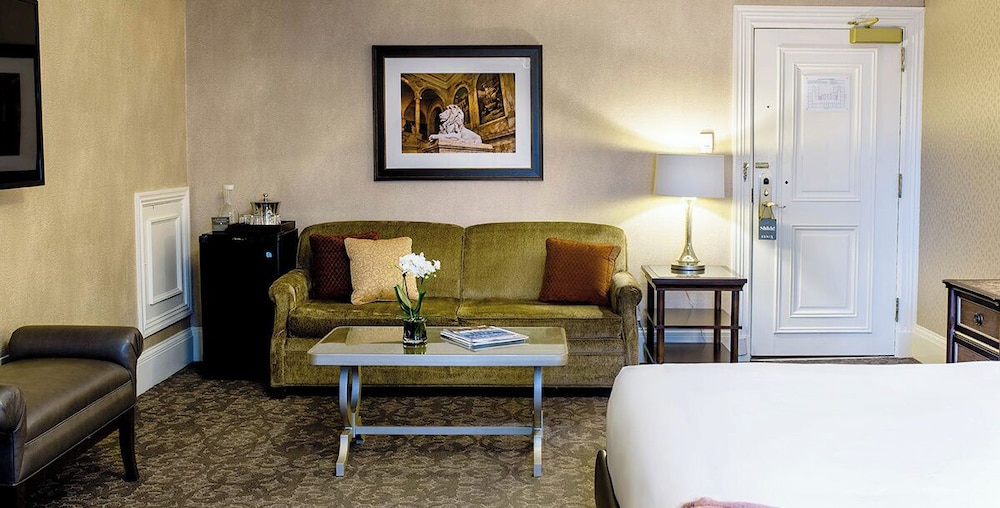 The Lenox Hotel Boston — Hotel rooms in Boston, Massachusetts