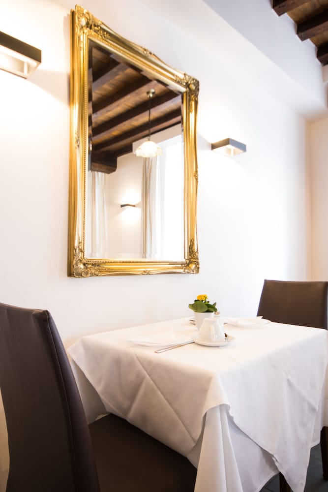 Bryghia Hotel — Restaurant & bars in Bruges, Flanders