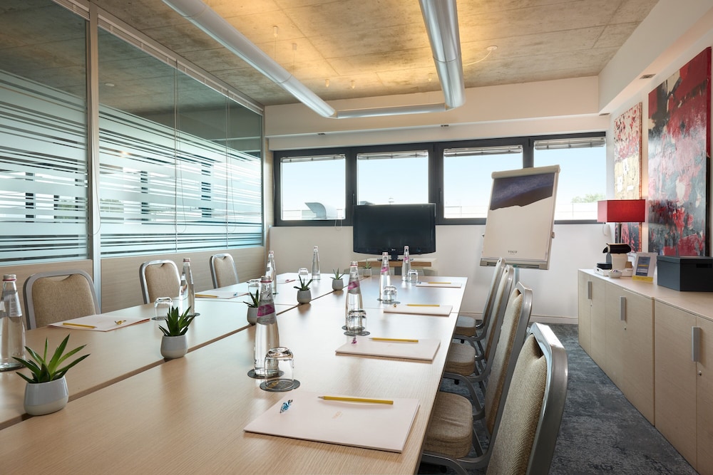 voco Venice Mestre - The Quid by IHG — Hotel building in Mestre, Veneto