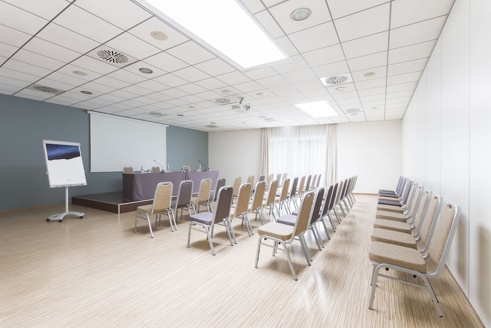 voco Venice Mestre - The Quid by IHG — Hotel building in Mestre, Veneto