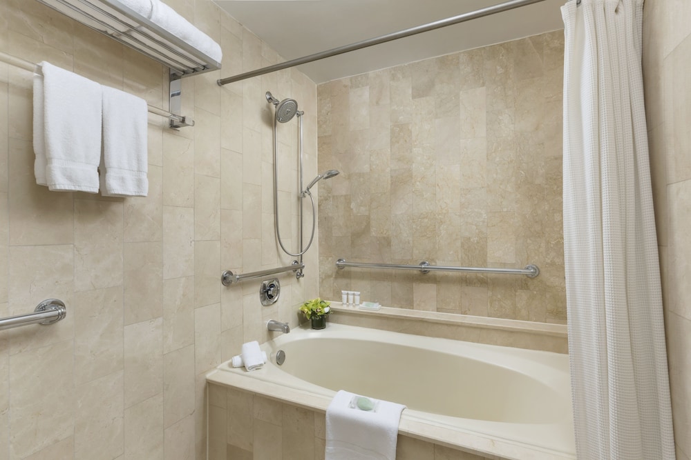 The Michelangelo New York — Hotel rooms in New York City, New York State