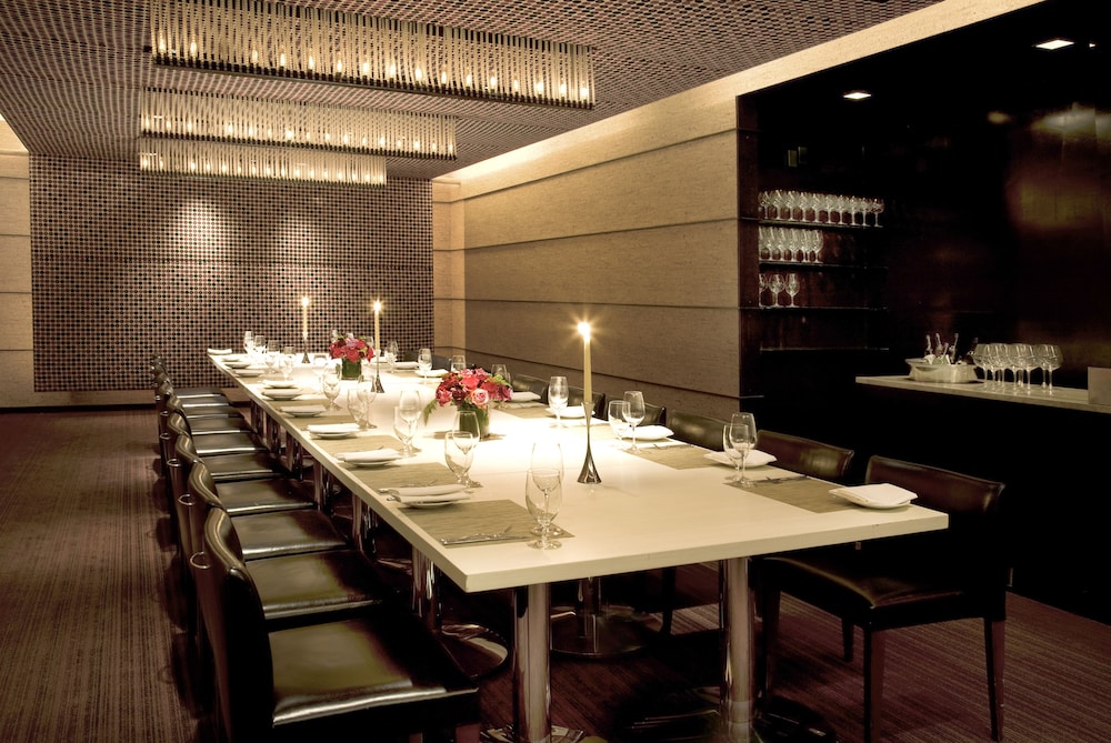The Michelangelo New York — Restaurant & bars in New York City, New York State