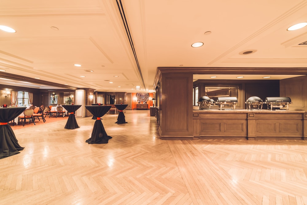 The Michelangelo New York — Restaurant & bars in New York City, New York State