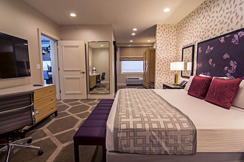 The Orleans Hotel & Casino — Hotel rooms in Las Vegas, Nevada