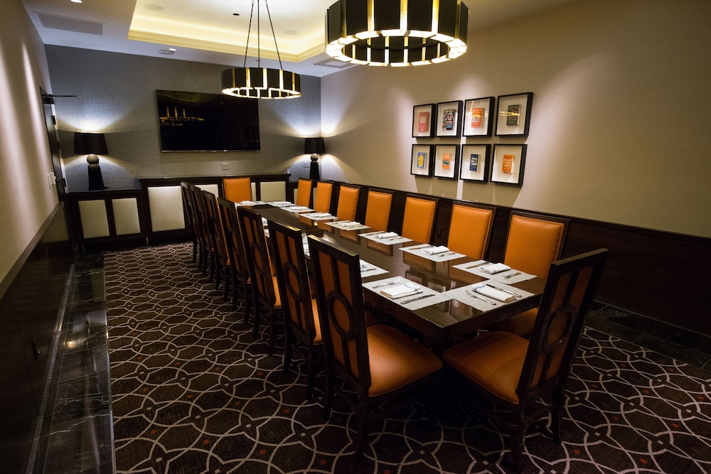 The Orleans Hotel & Casino — Restaurant & bars in Las Vegas, Nevada
