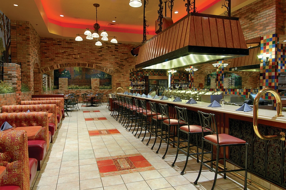 The Orleans Hotel & Casino — Restaurant & bars in Las Vegas, Nevada