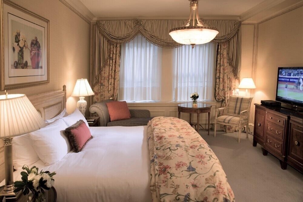 The Sherry Netherland — Hotel rooms in New York City, New York State