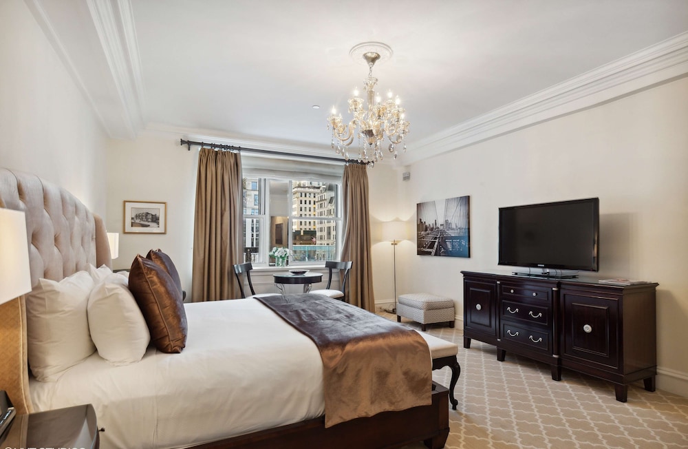 The Sherry Netherland — Hotel rooms in New York City, New York State